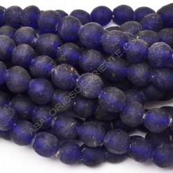 Cuenta de vidrio reciclado azul marino. 11 x 11 x 11 mm