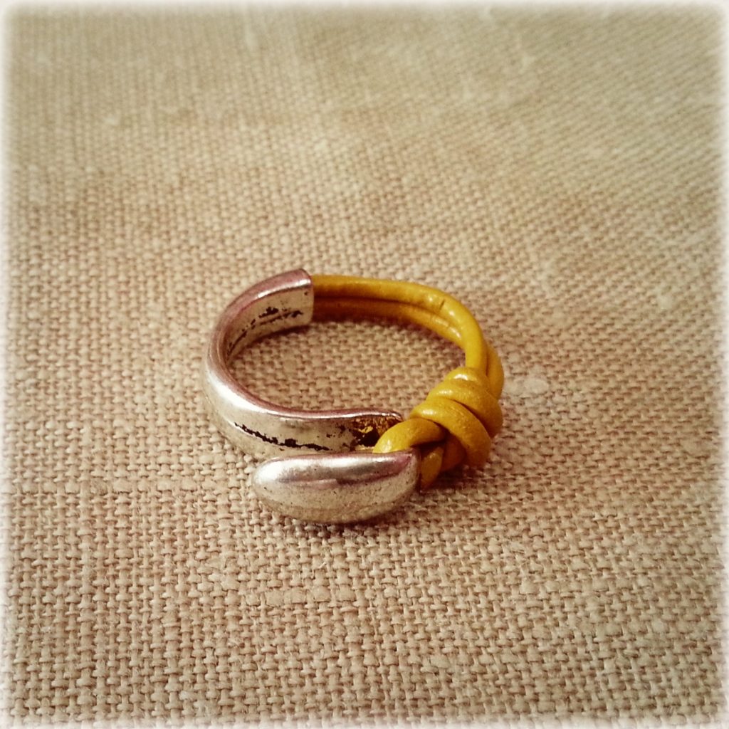 Anillo mostaza Anillo mostaza