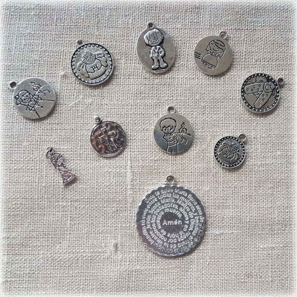 Colgantes para pulseras y collares